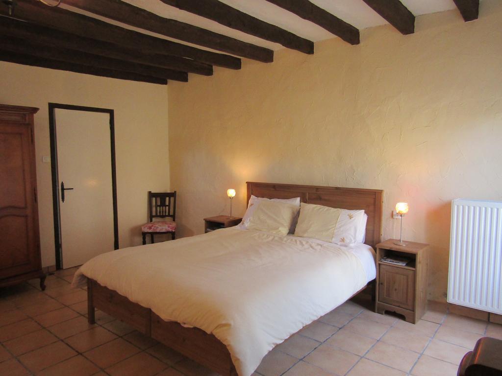 Saint-Pierre-du-Lorouër Thesecretgarden-France B&B 외부 사진
